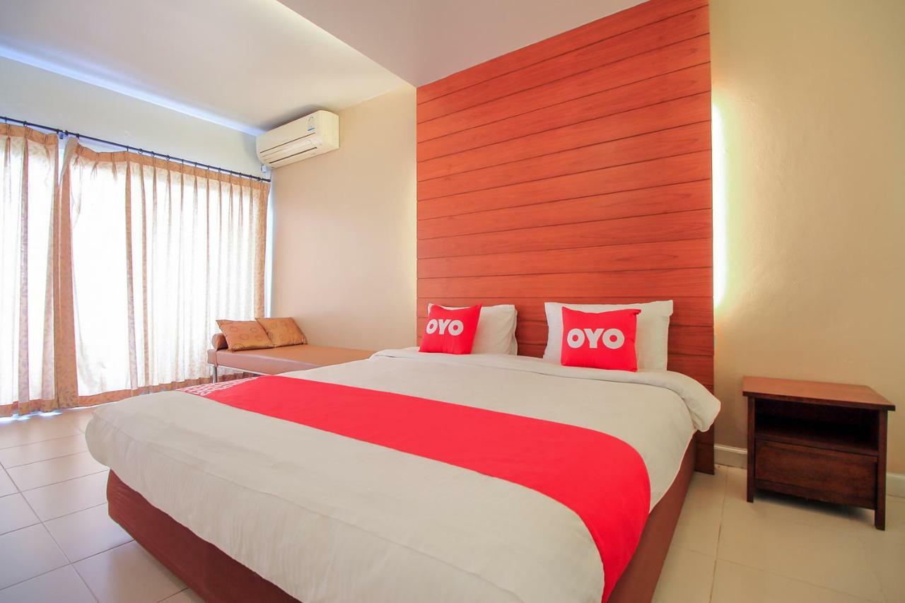 Oyo 307 Baan Udom Hotel Banguecoque Exterior foto